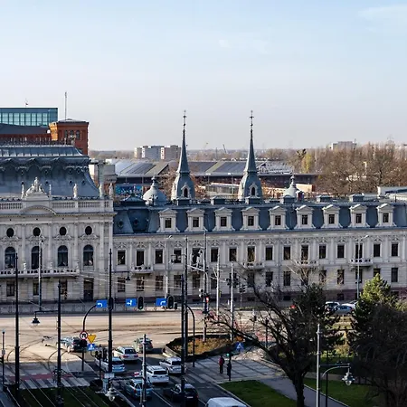 Manu Park Luxury Apartment